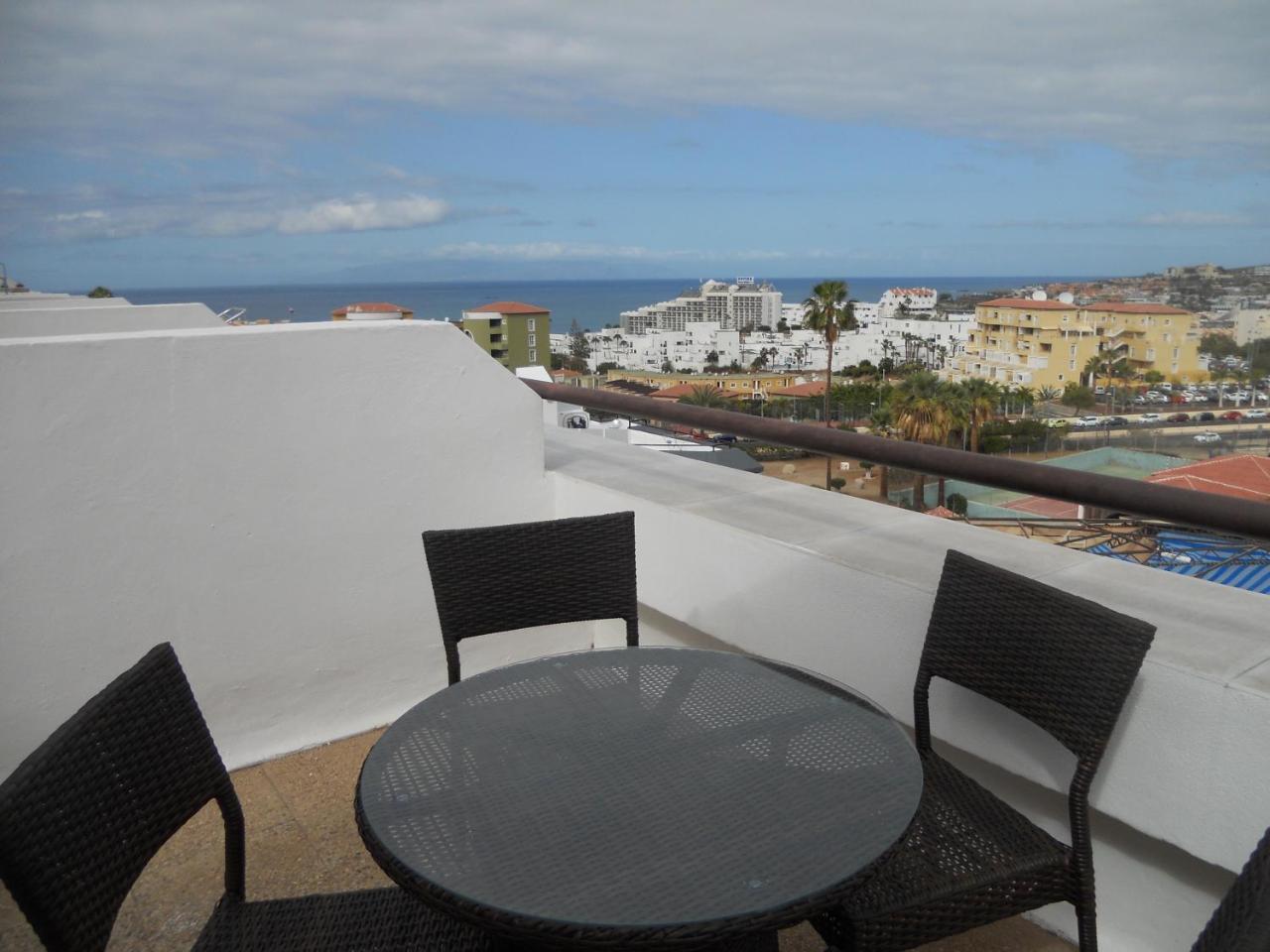 Costa Adeje Suite - Siam Park Area Екстер'єр фото